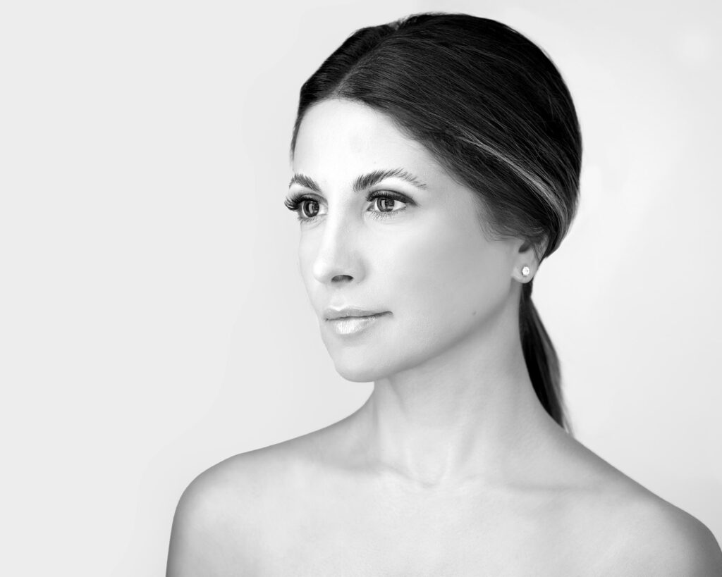 Beautiful woman after facelift surgery in Palo Alto, CA